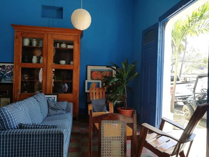 Estrella Beachfront Hotel ซานฮวนเดลซูร์ ภายนอก รูปภาพ
